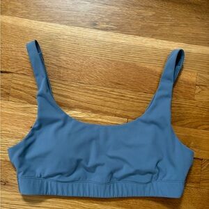 Vuori Sports bra